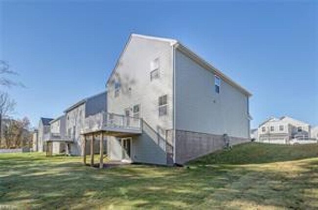 Building Photo - Call Sabrina Thomas at 757-767-0767 for more information