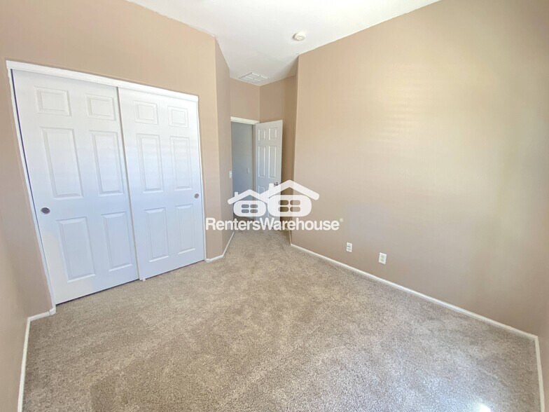 Building Photo - 44430 Caven Dr