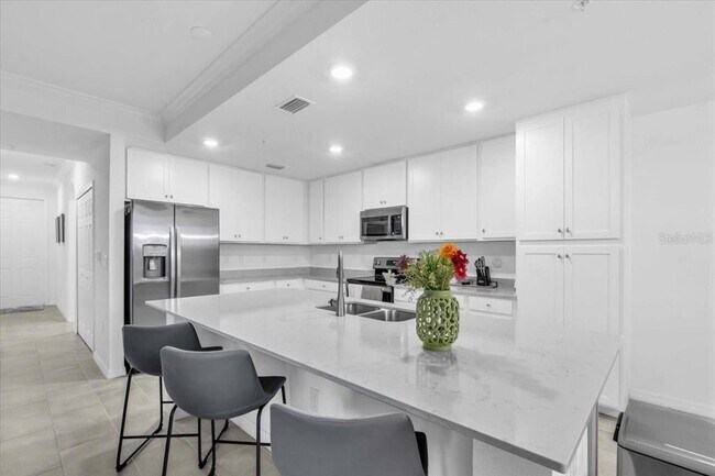 Building Photo - 18028 Gawthrop Dr