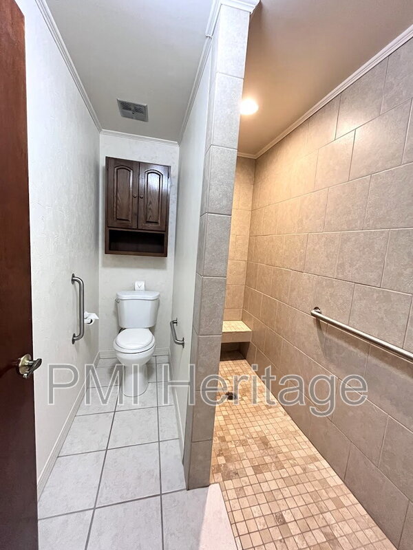 Building Photo - 3101 Brooken Hill Dr
