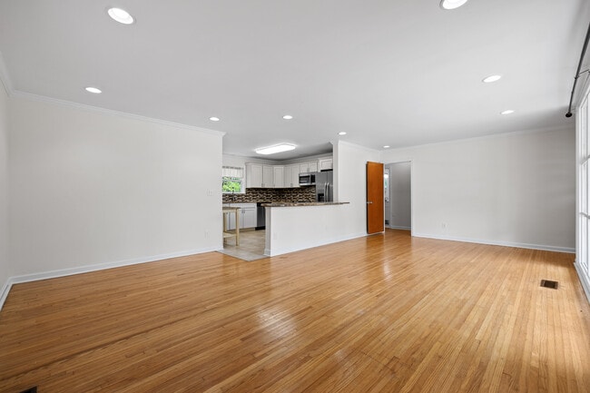 Open Concept Living/Dining/Kitchen - 3291 Van Buren St