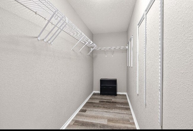 Building Photo - Furnished 4-Bedroom Home in Buda – Price J...