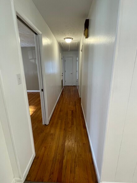 Building Photo - 15521 Calhoun Road