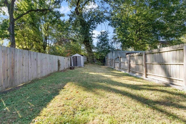 Building Photo - 385 Williford St