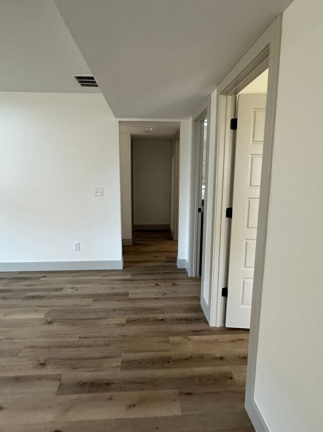 Building Photo - NEW 5 Bed 3 Bath w/ Walk Out Basement Waynesville School District