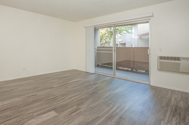 Building Photo - Fairway Village Apartment Homes