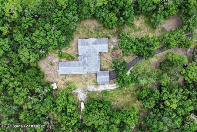 Building Photo - 2318 Old Samsula Rd