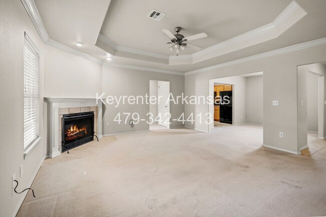 Building Photo - Great 3 Beds + 2 Baths Home with Solar Panels! Large Covered Patio!