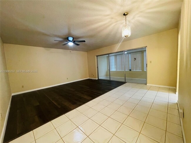 Building Photo - 16924 SW 112th Ct