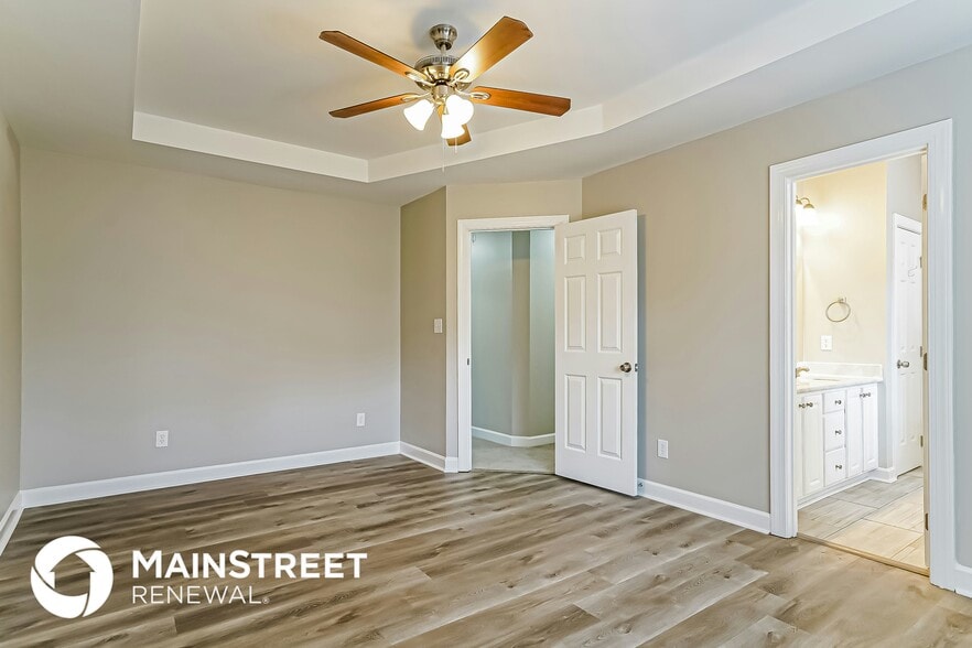 Building Photo - 1005 Strobus Ct