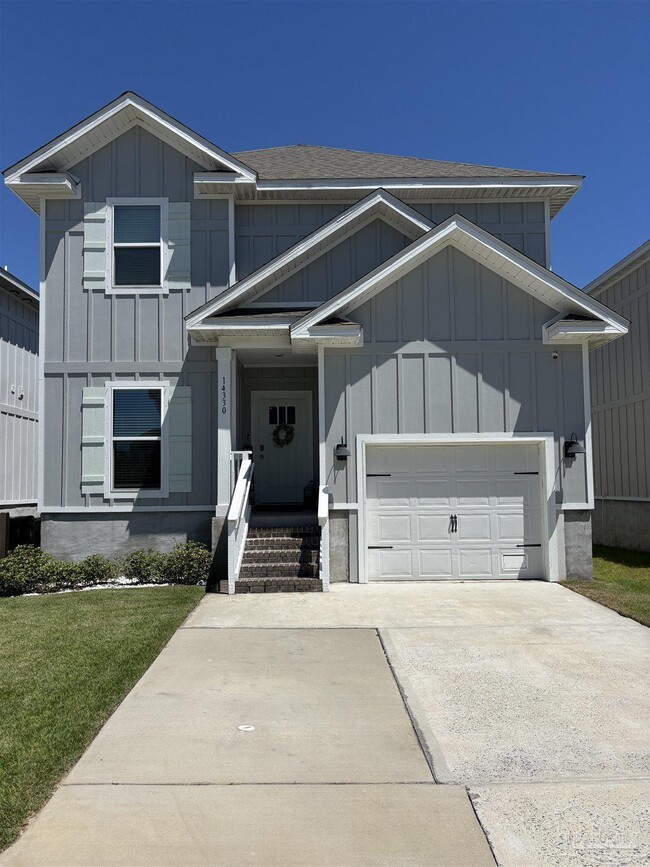 Primary Photo - 14330 Gardenglen Dr