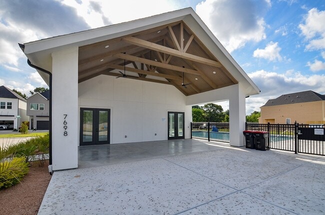 Building Photo - 7703 Inwood Grv Ln