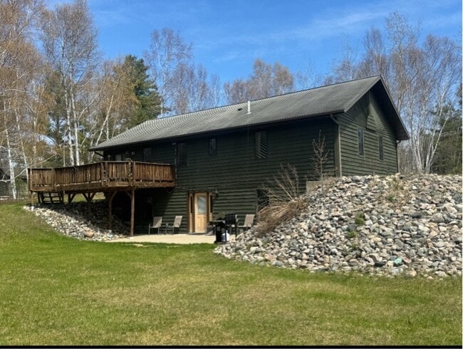 Building Photo - 2515 Old Golf Course Rd