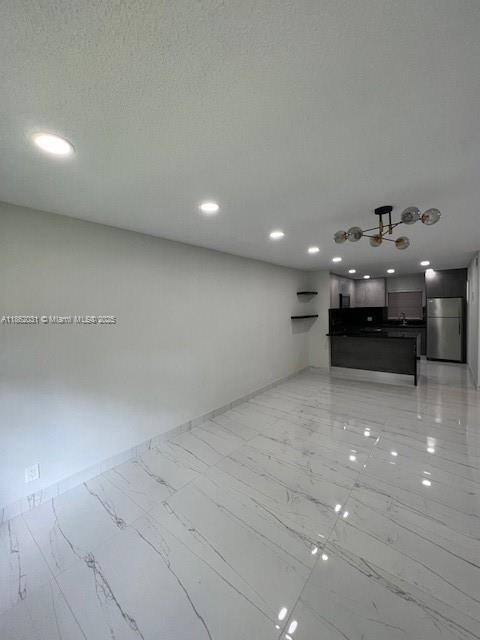 Building Photo - 5140 SW 40th Ave