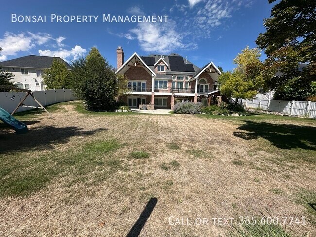 Building Photo - 11291 Palisade View Dr