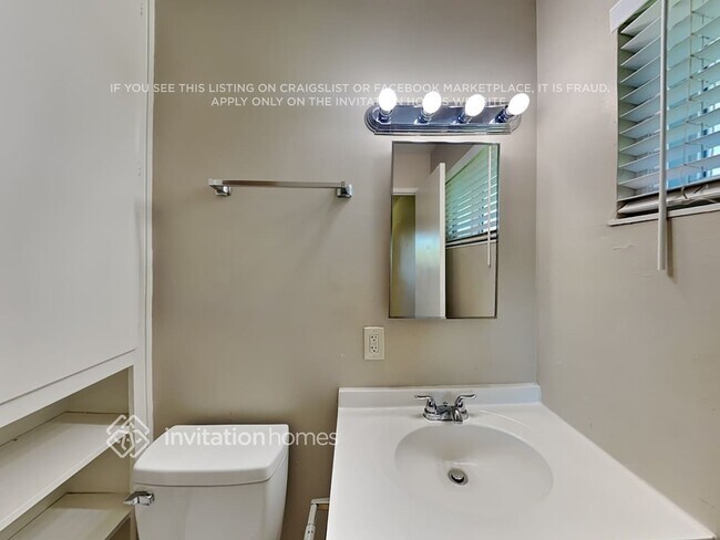 Building Photo - 2322 Cano Ct