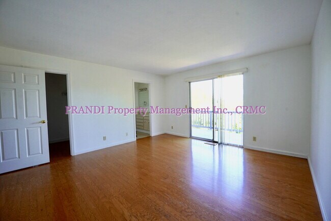 Building Photo - Private and Spacious Novato Home with 3 Ca...