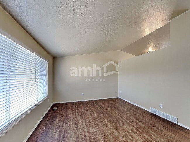 Building Photo - 4296 S 6180 W