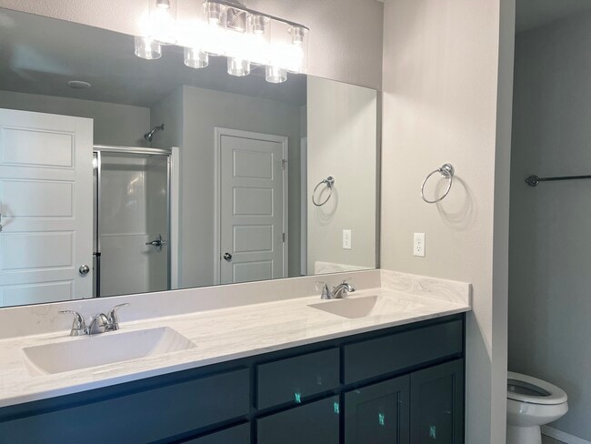 Building Photo - 1808 E. Van Buren PL.