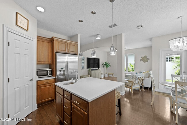 Building Photo - 2924 St Johns Blvd