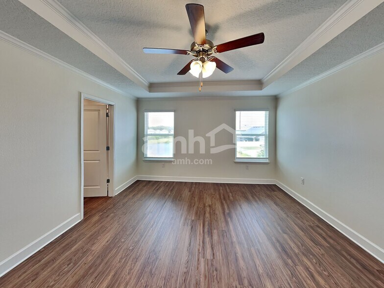 Building Photo - 4616 Birdsong Dr