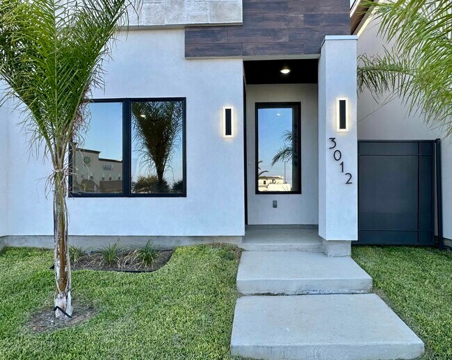 Building Photo - 8218 Casa Verde Rd