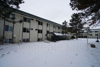 Building Photo - 8824 E Florida Ave