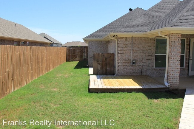 Building Photo - 4 br, 2 bath House - 3314 White Horse Drive