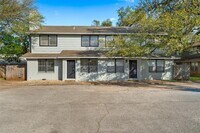 Building Photo - 4413 Whispering Valley Dr