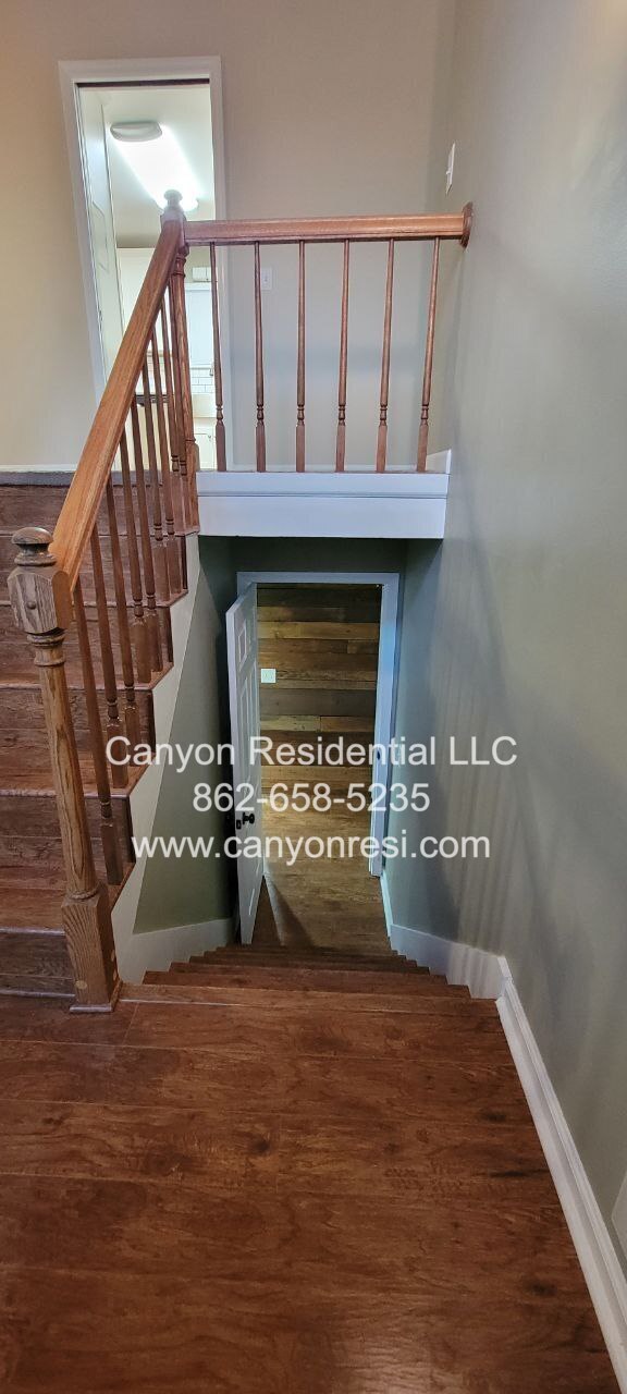 Building Photo - 6141 Blue Ash Dr
