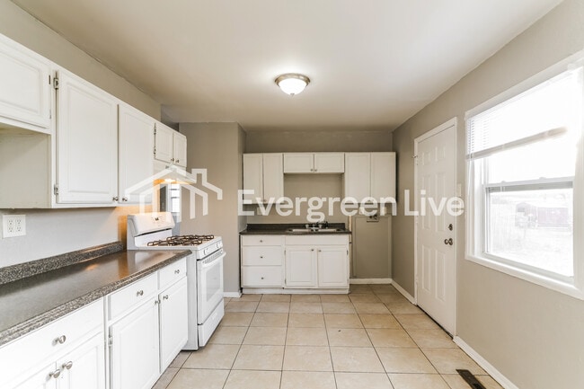 Building Photo - 1309 Woodnell Ave