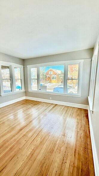 Building Photo - 4849 W Eddy St