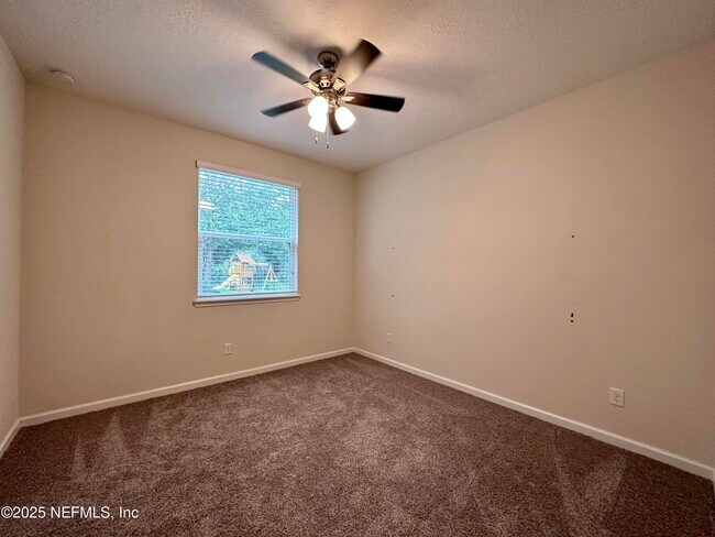 Building Photo - 65 Lone Eagle Way