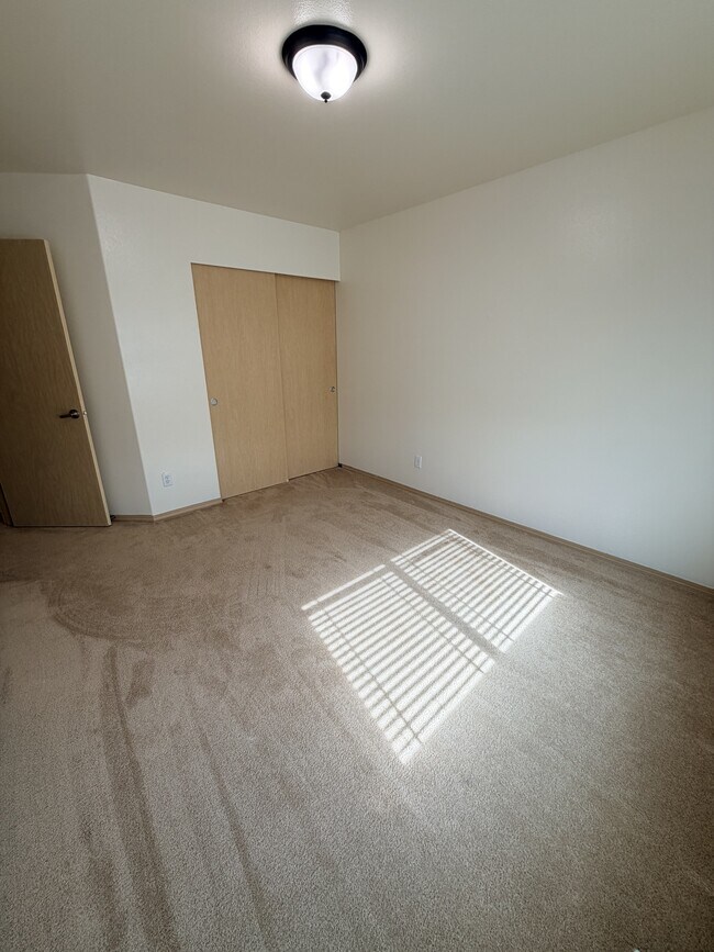 Building Photo - 7611 197th St Ct E