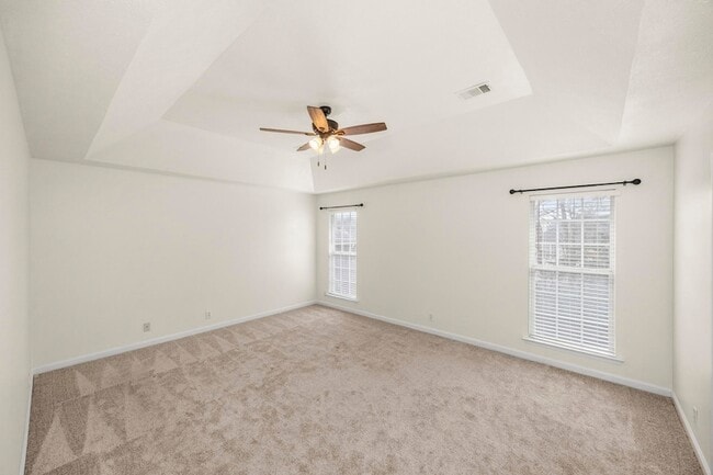 Building Photo - 7028 Sugarplum Rd