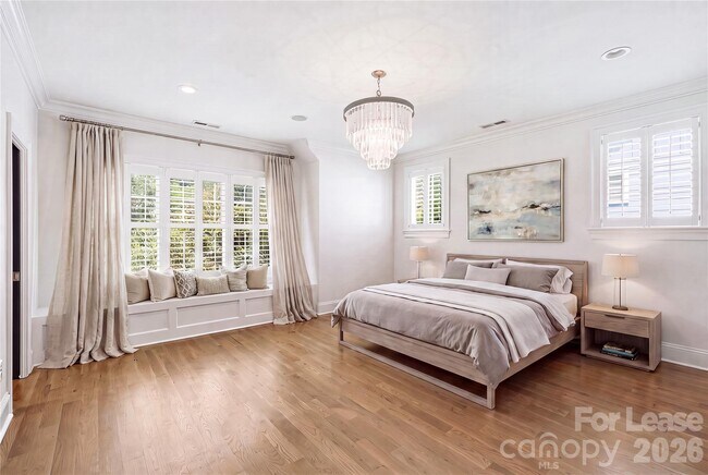 Building Photo - 404 Iverson Way