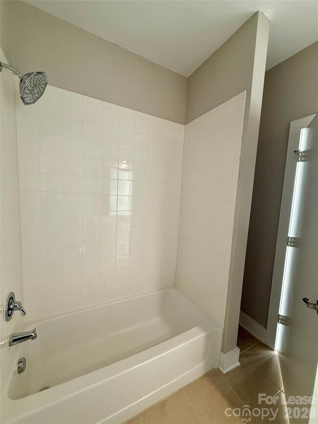 Building Photo - 714 Cotton Gin Alley