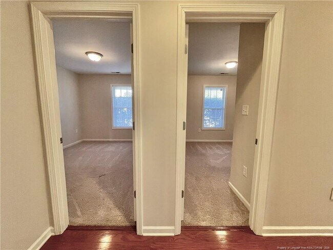 Building Photo - 60 Chinkapin Oak Cir