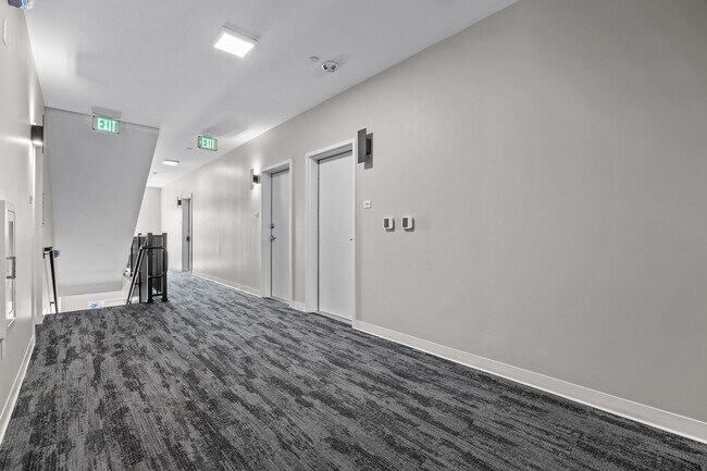 Building Photo - The Bookcliff: Chic 1-Bedroom Retreat: Sop...