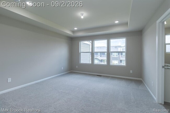 Building Photo - 4819 Glenora Dr