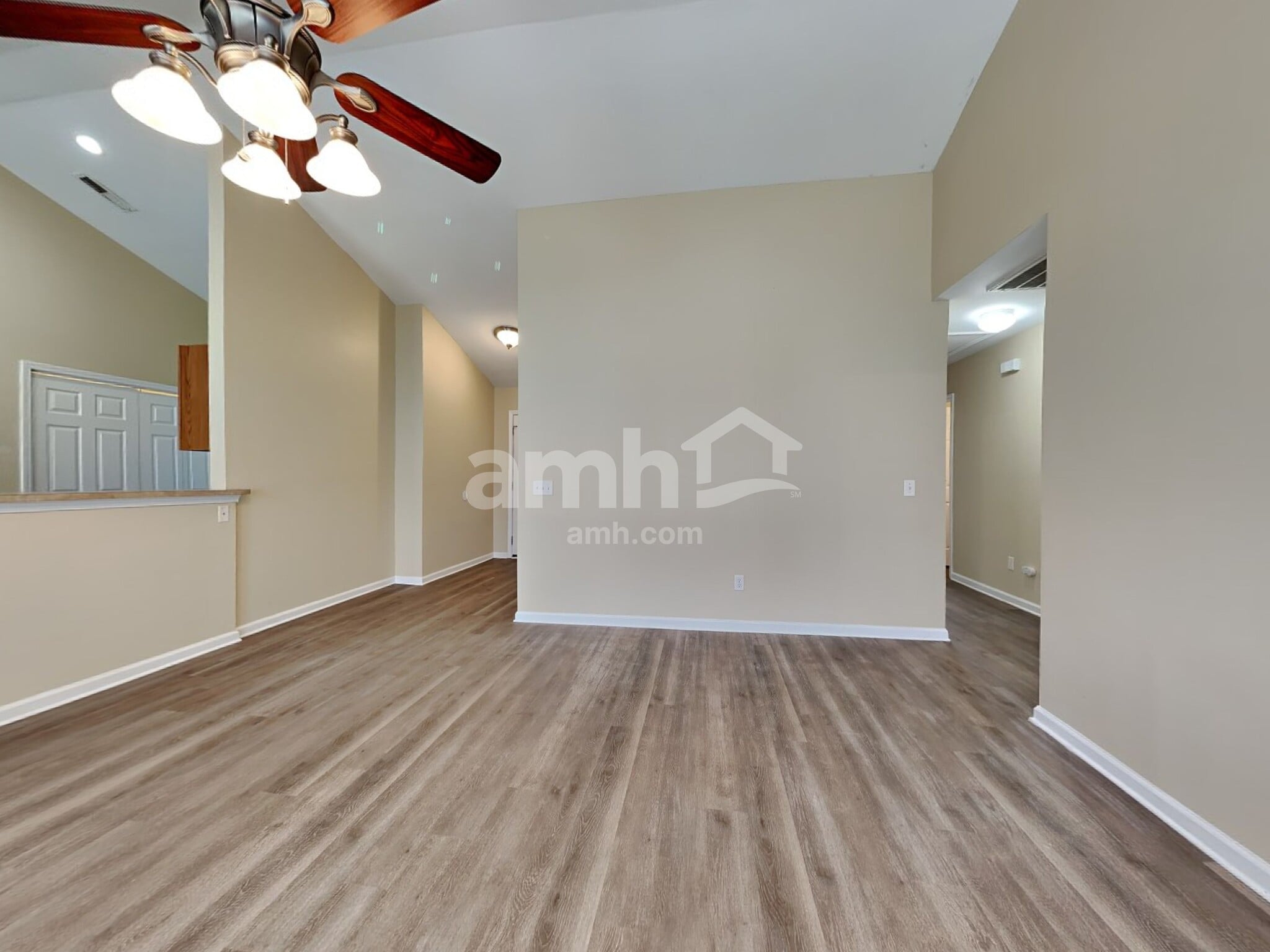 Building Photo - 425 Watershed Dr