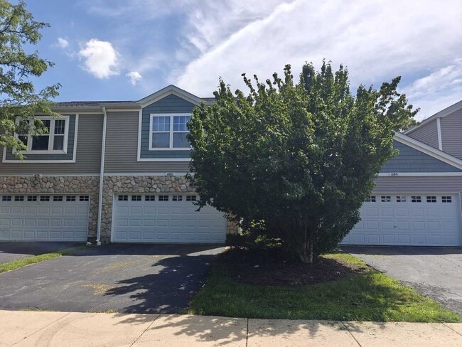 Building Photo - 680 Meadowridge Dr