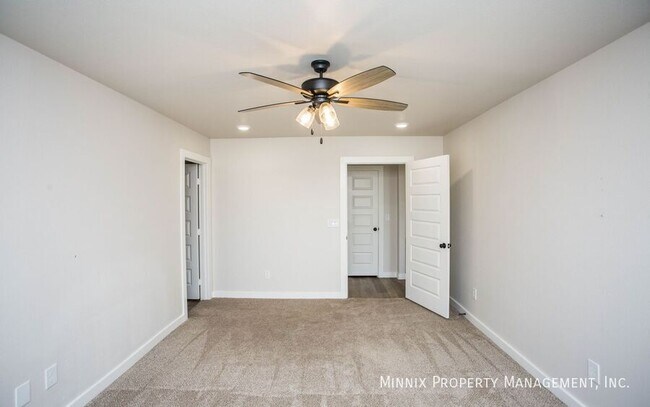 Building Photo - 3203 Durham Ave