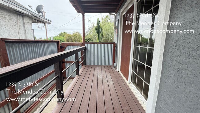 Building Photo - 1237 S 37th St