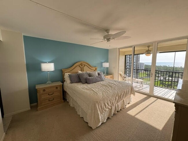 Building Photo - Vanderbilt Beach Condo! Ocean View ~ Avail...