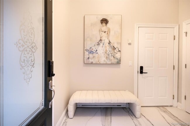 Building Photo - 56 1st St