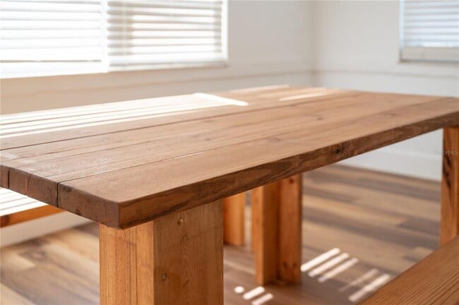 Building Photo - 1897 Dolphin Blvd S