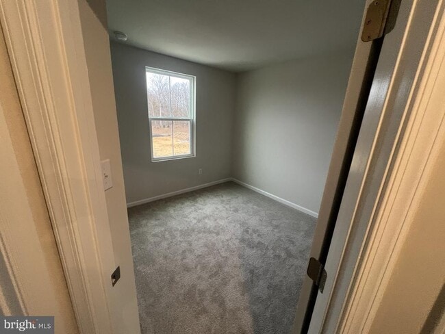 Building Photo - 1180 W Walnut Rd