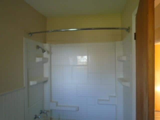 Primary Photo - 1542 Sewell St