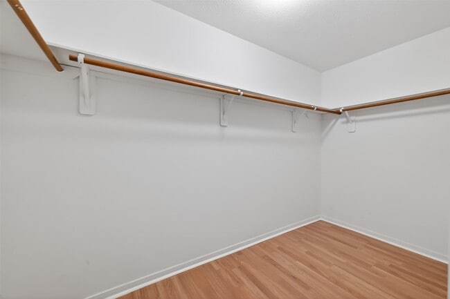 Building Photo - 21907 Willow Downs Dr